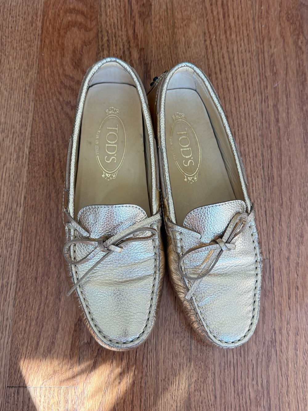 TOD'S Metallic Gold Leather Driving Loafers 37